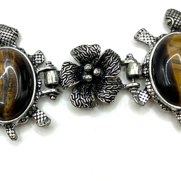 Turtle Silvertone Oval Tigers Eye Cabochon Sea Turtle Floral link Bracelet - Picture 9 of 13